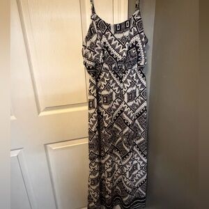 Xhilaration Black and White Tribal Print Dress